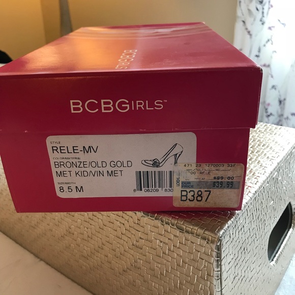 Vintage gold heels - Picture 4 of 4